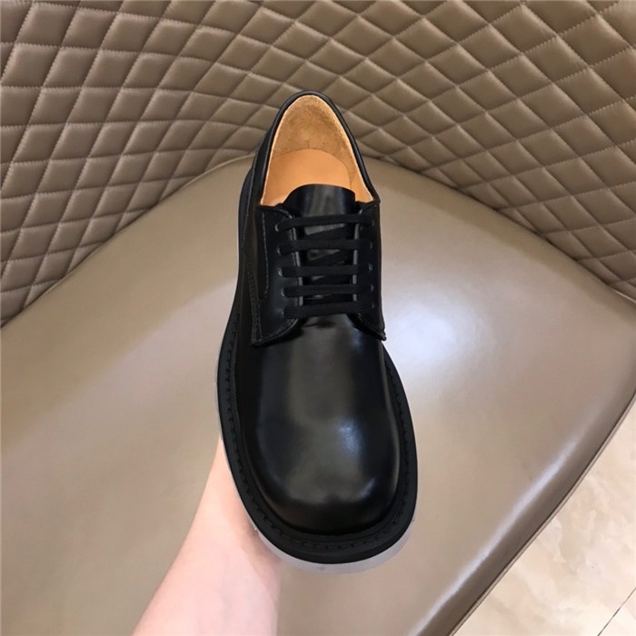 Bottega Veneta  보테가베네타 남성용 구두 BV381199 신상
